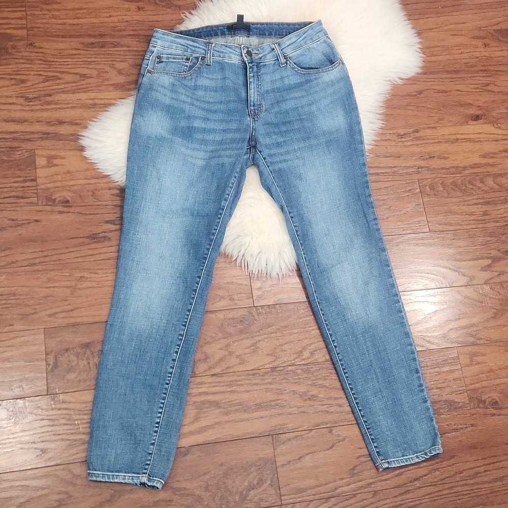 Frye Medium Wash Jean's - Picture 3 of 6